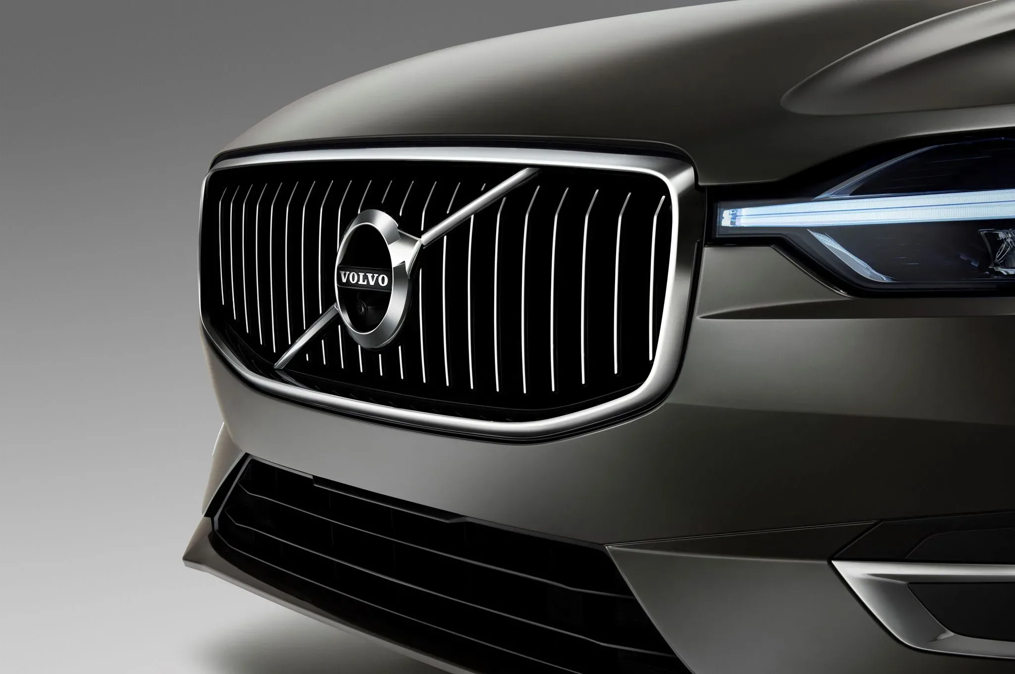 volvo xc60 jpg webp