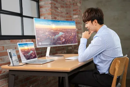 Samsung Thunderbolt 3 monitor cover