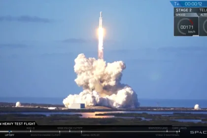 falcon heavy liftoff