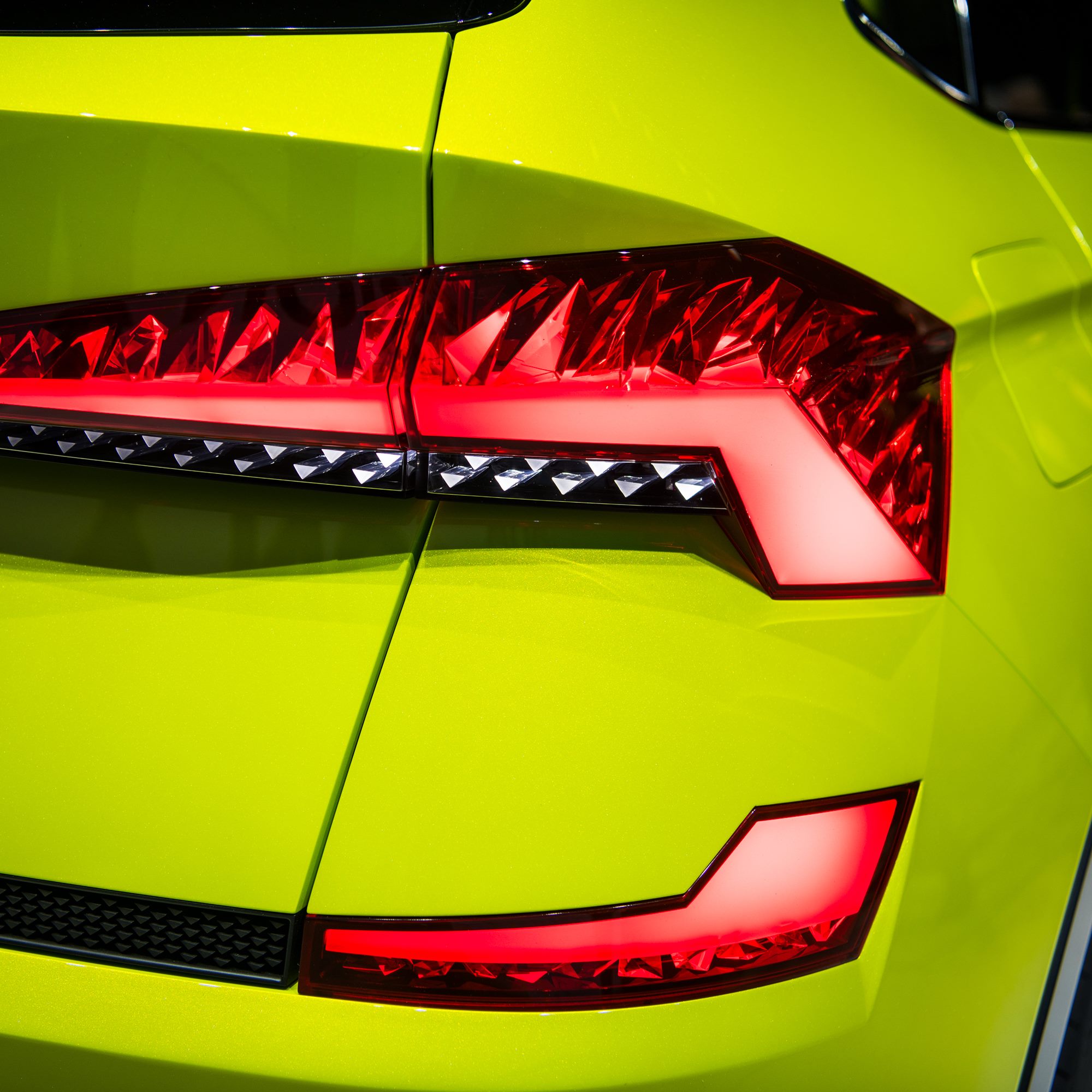 skoda vision x 4