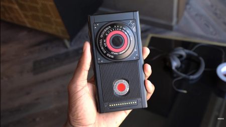 RED Hydrogen One 2