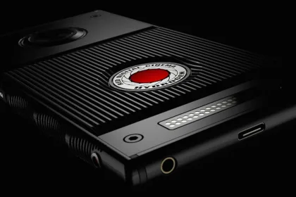 RED Hydrogen One