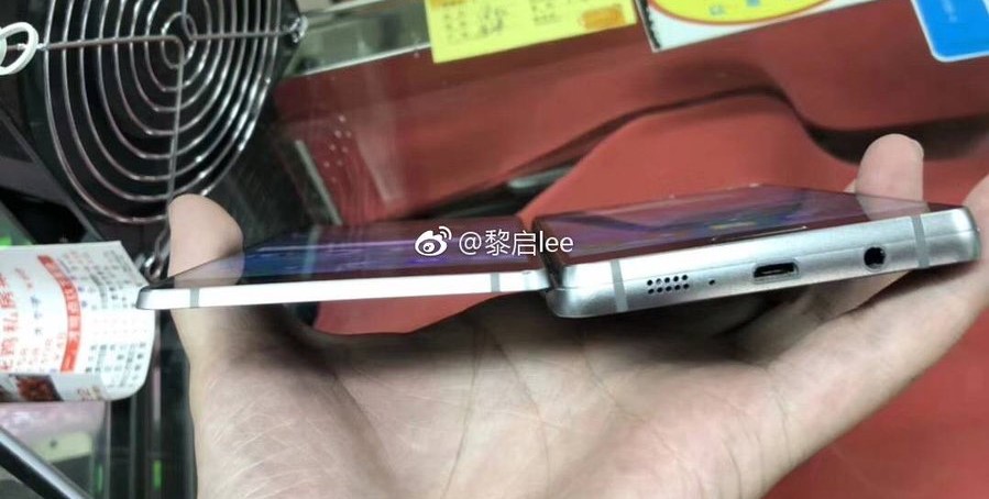 skladaci smartfon