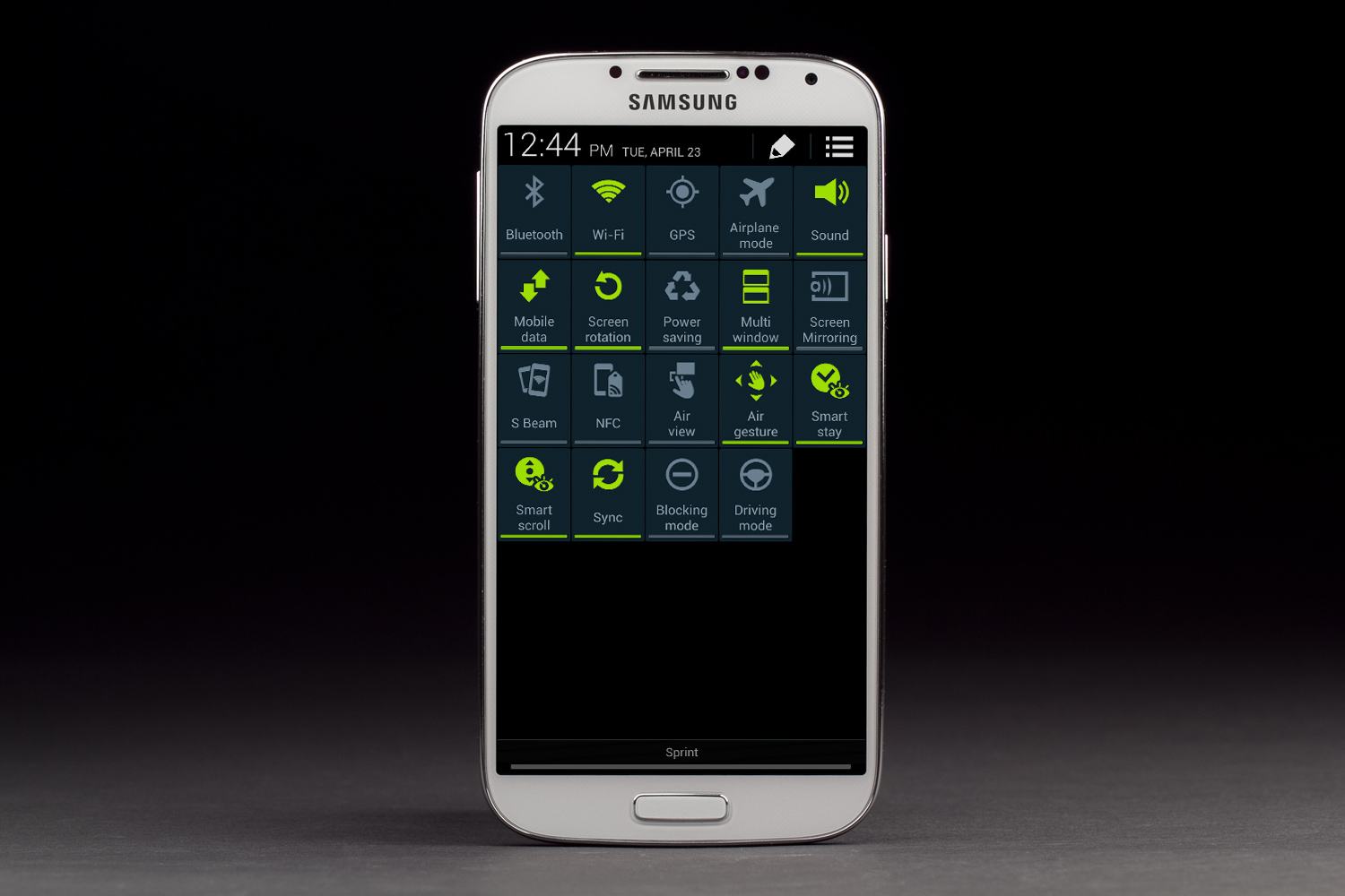   Samsung Galaxy S4 