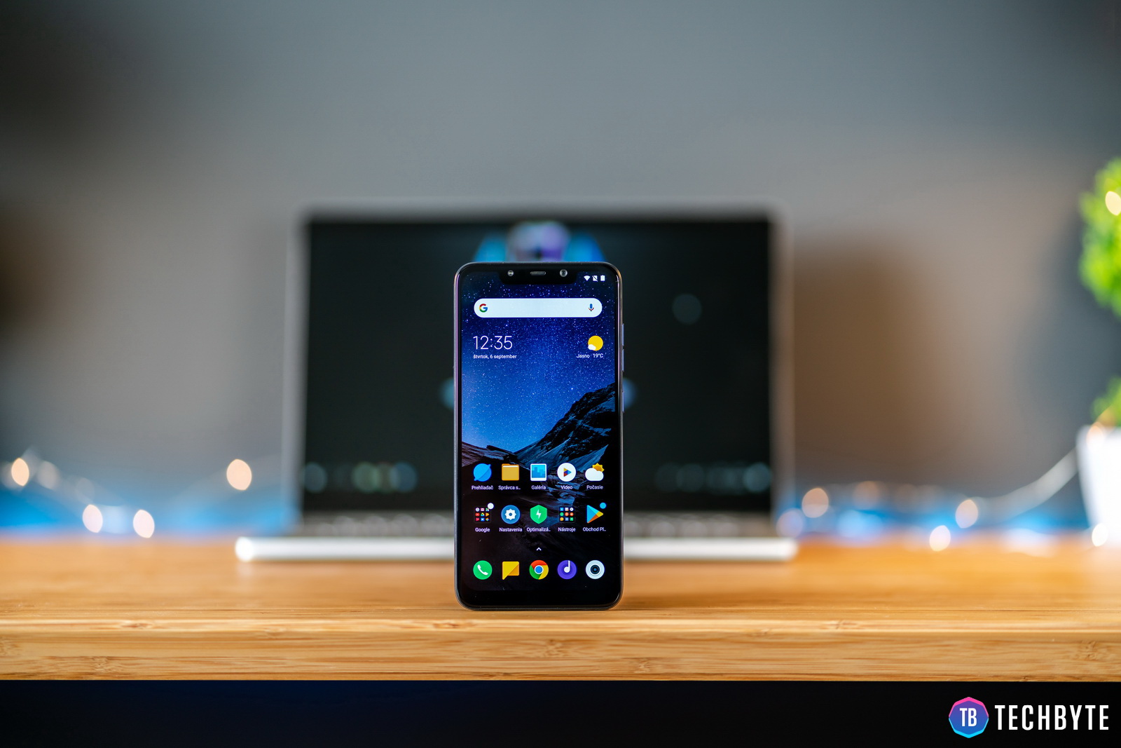 Pocophone F1