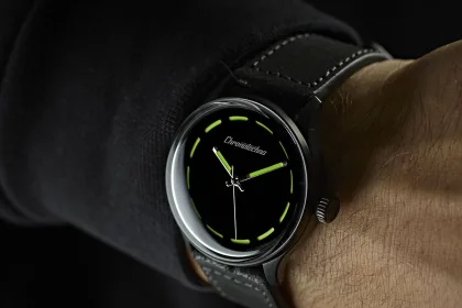 chronotechna hodinky najcernejsie latka cesi kickstarter