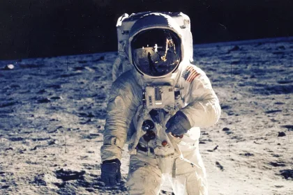 mesacny prach lunarna rakovina astronauti misia vyskum toxicita