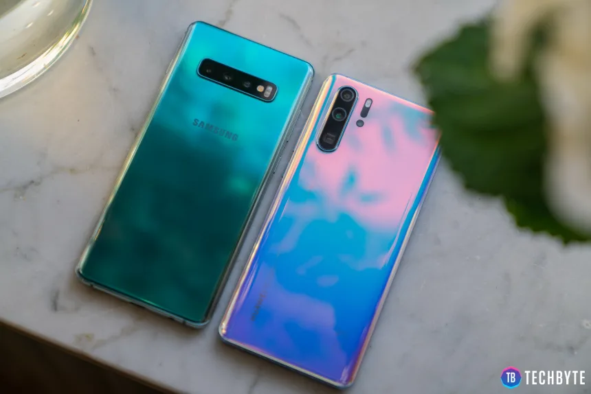 Galaxy S10+ a P30 Pro