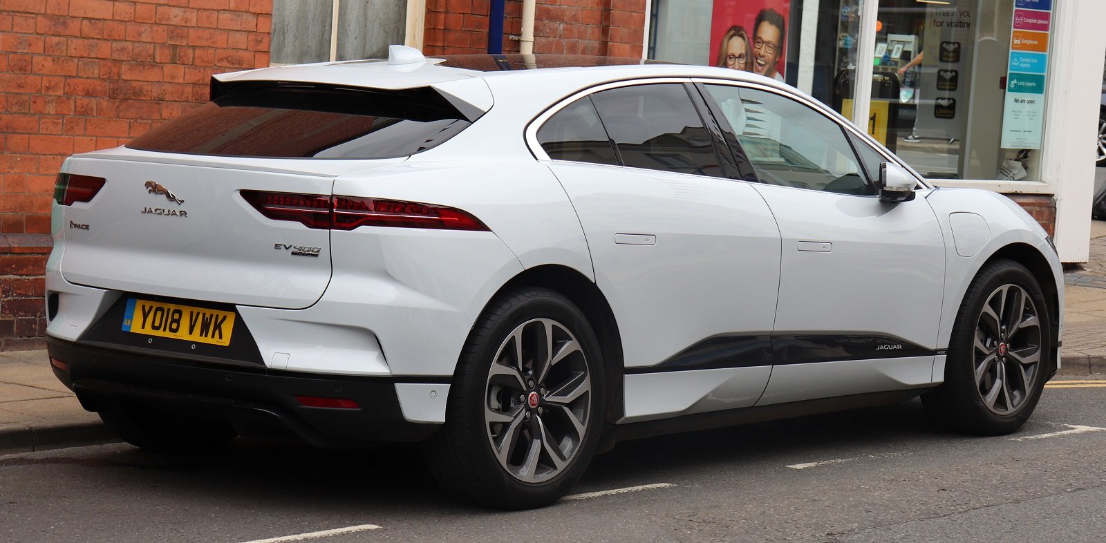 jaguar i pace 