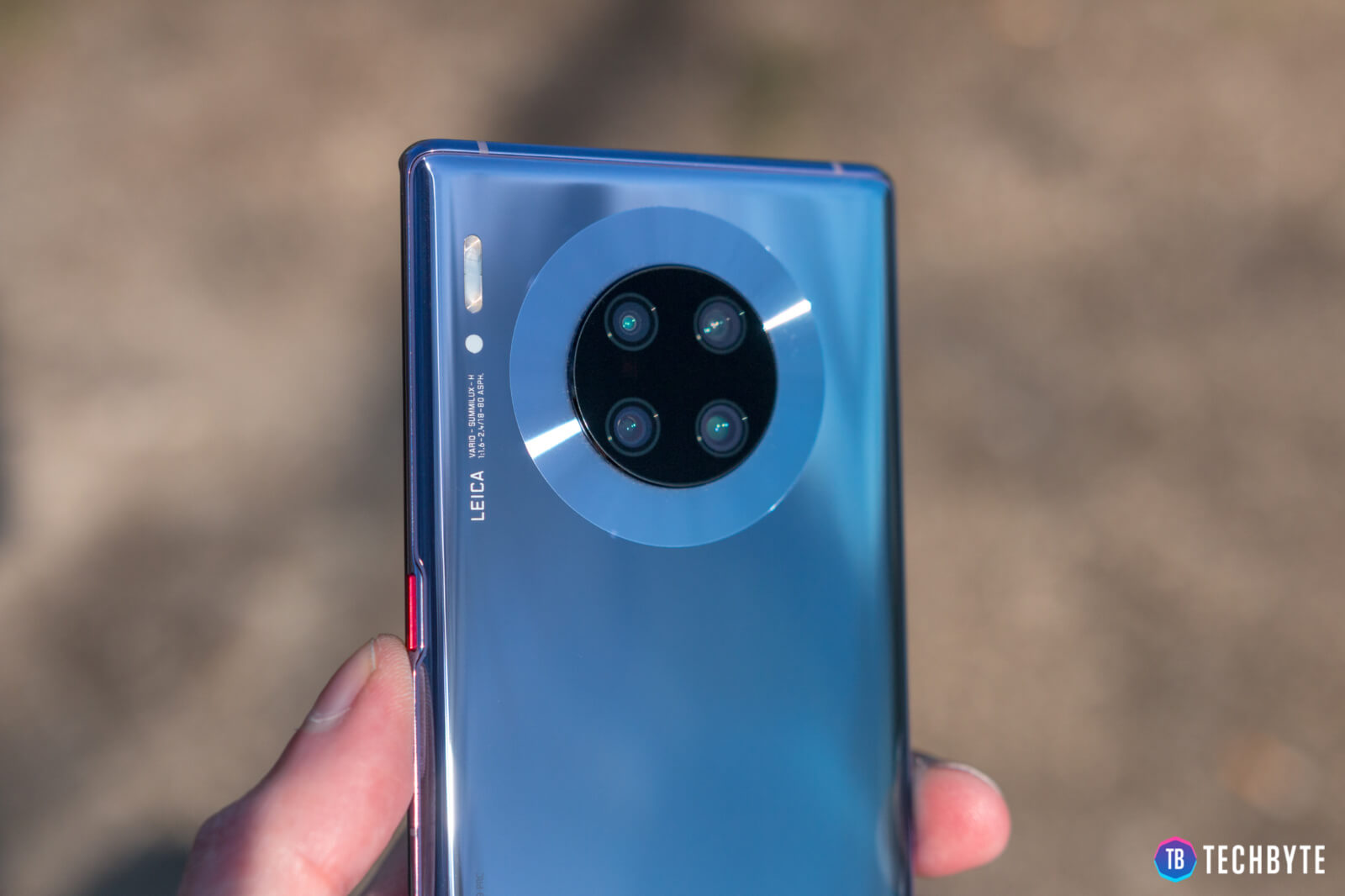 HarmonyOS prichádza aj na model Mate 30 Pro.