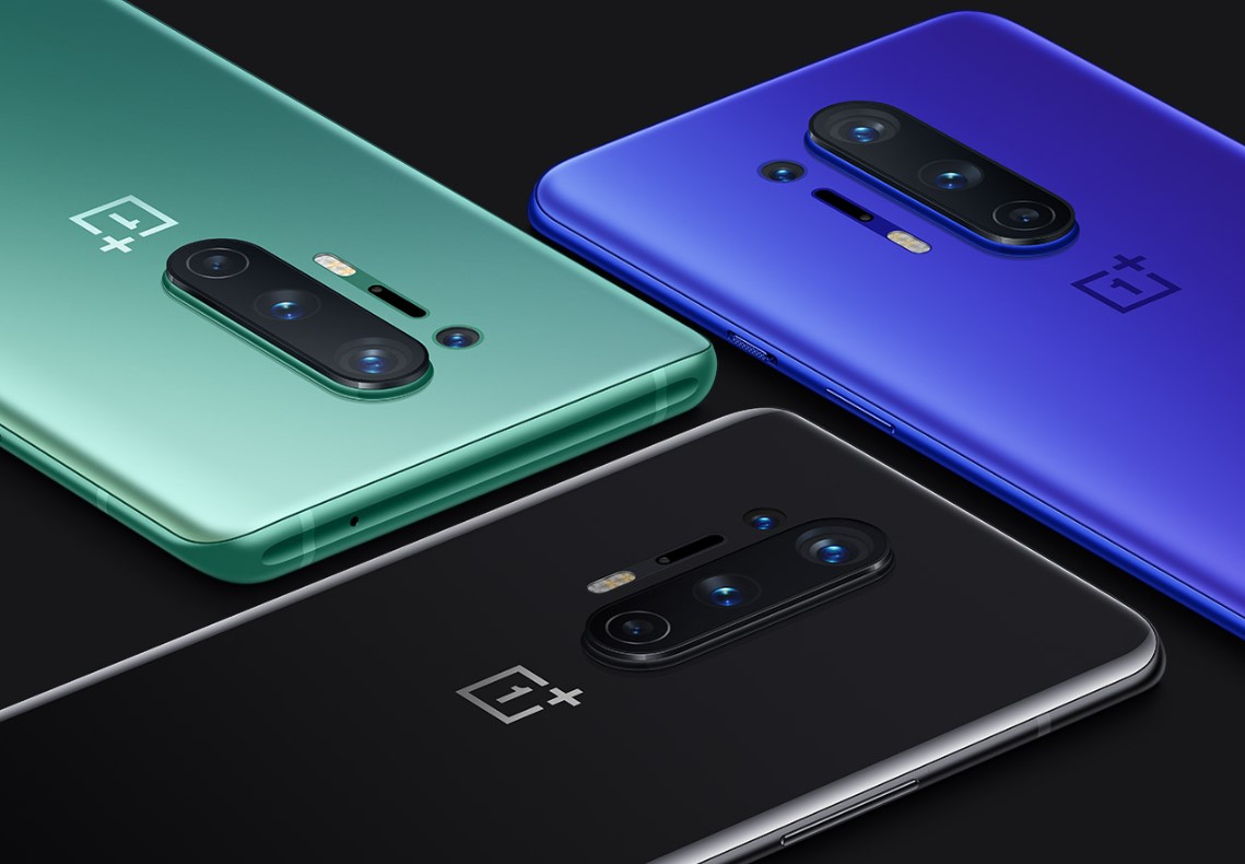 يمكن لـ OnePlus 8 Pro الرؤية جزئيًا من خلال بعض المواد البلاستيكية