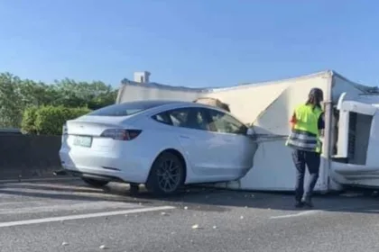 autopilot tesla model 3