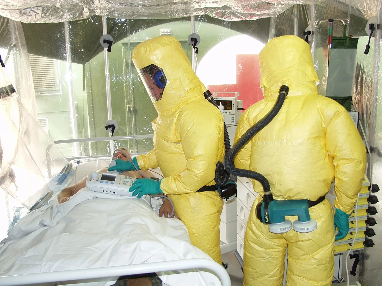 ebola jpg