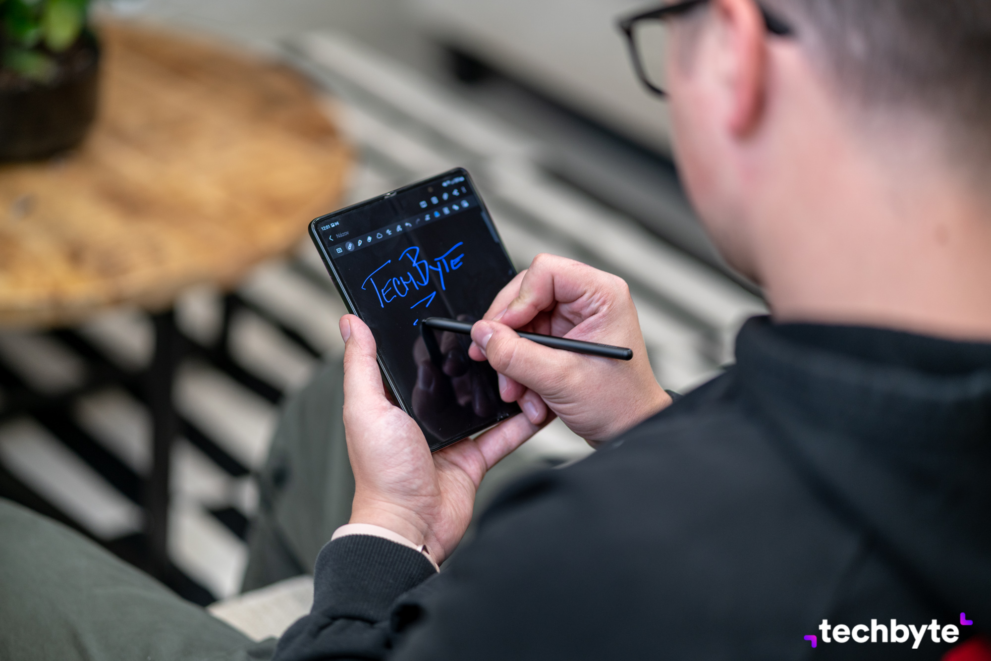 samsung galaxy z fold 3 recenzia 21