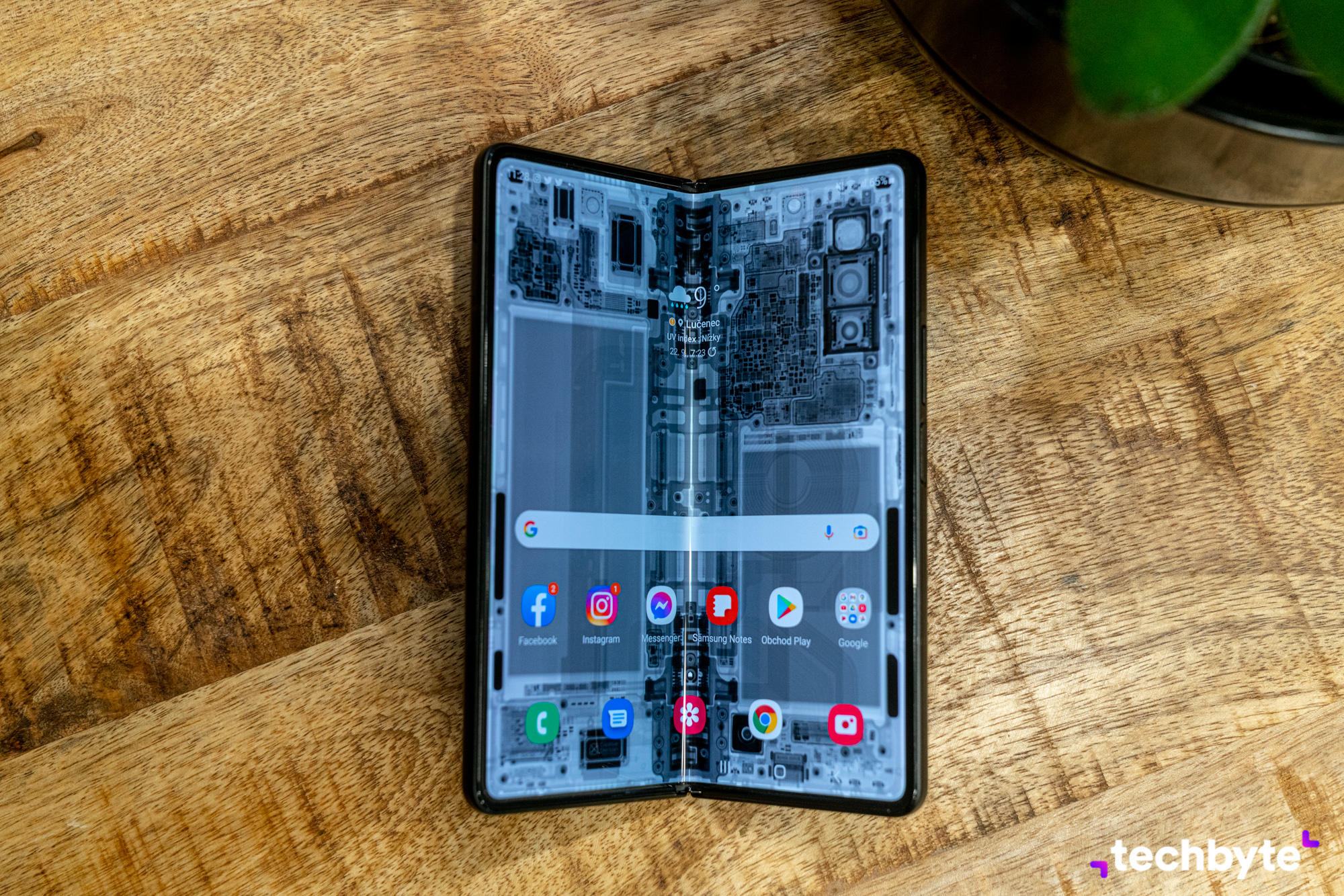 Samsung Galaxy Z Fold 3