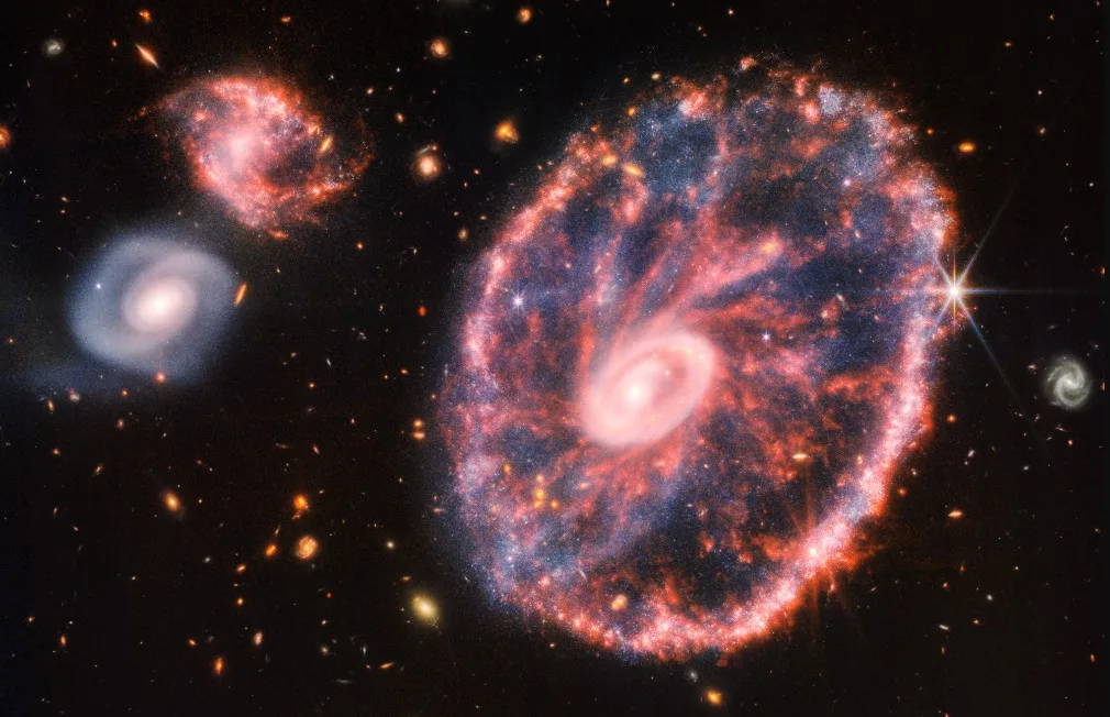 cartwheel galaxia webb 1 jpg