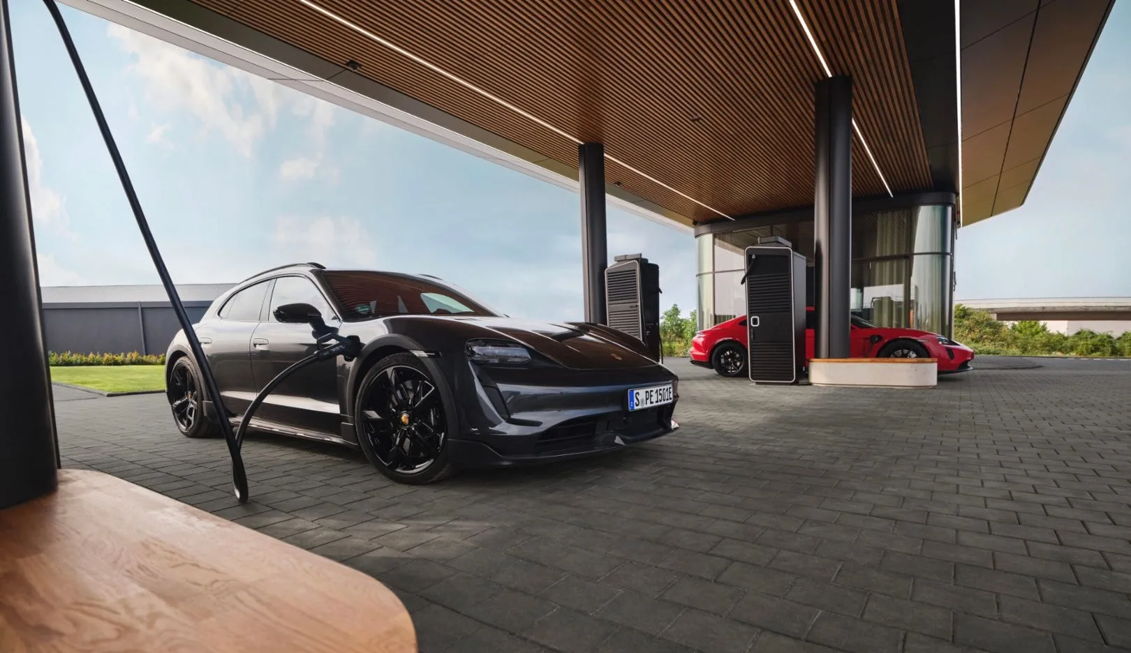 Porsche Charging Lounge