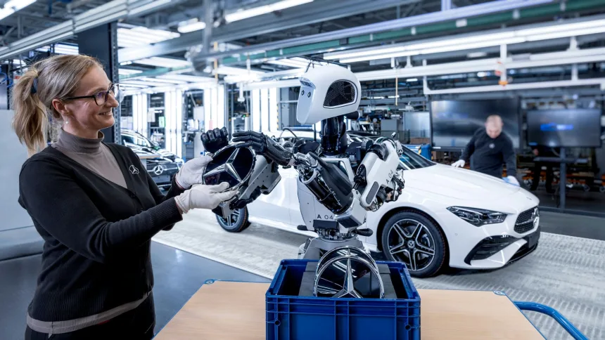 Humanoidný robot spoločnosti Apptronik pre Mercedes-Benz