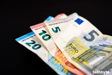 Peniaze, euro, bankovky, mince