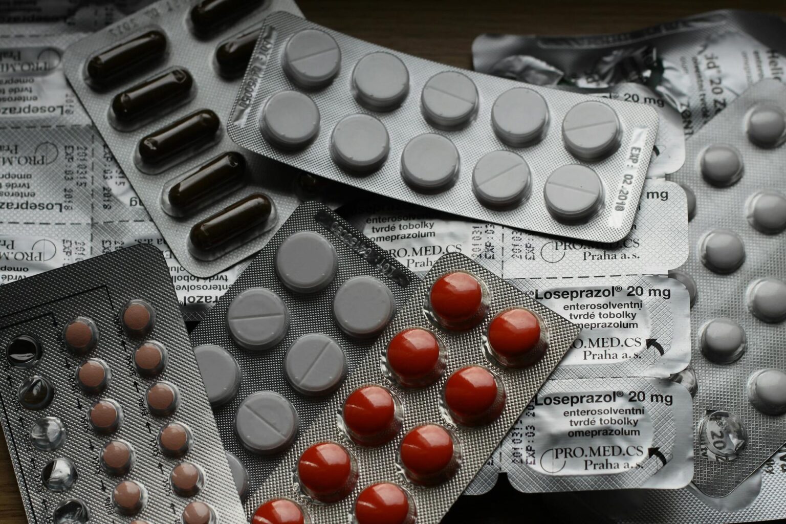 lieky, liek, pacienti, choroba, liečba, užívanie antibiotík, tabletky