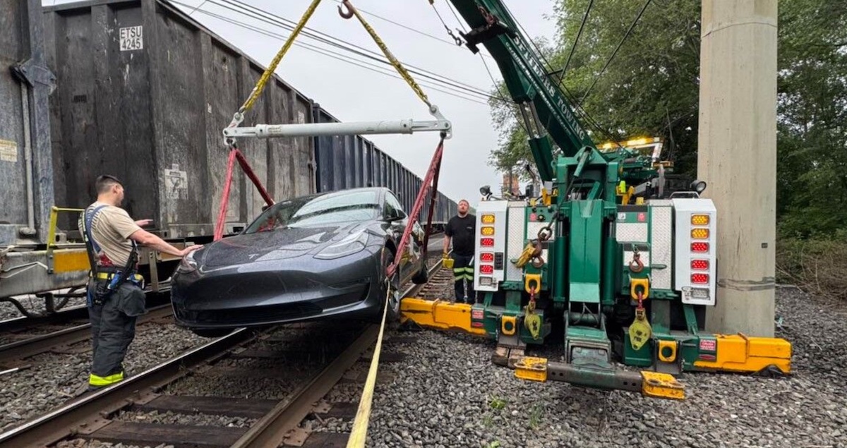 Tesla Model 3, incident