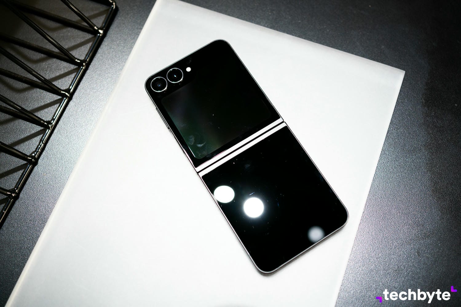 Samsung Galaxy Z Flip7 FE