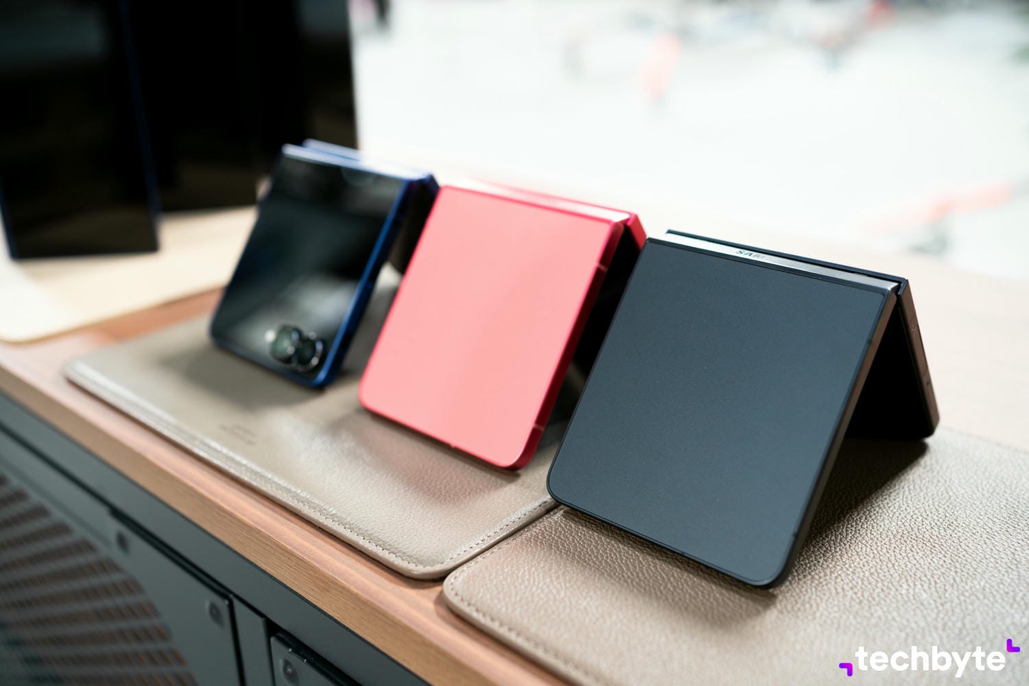 Samsung Galaxy Z Flip7