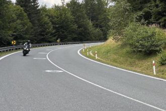 nové značenie na cestách pre motorkárov