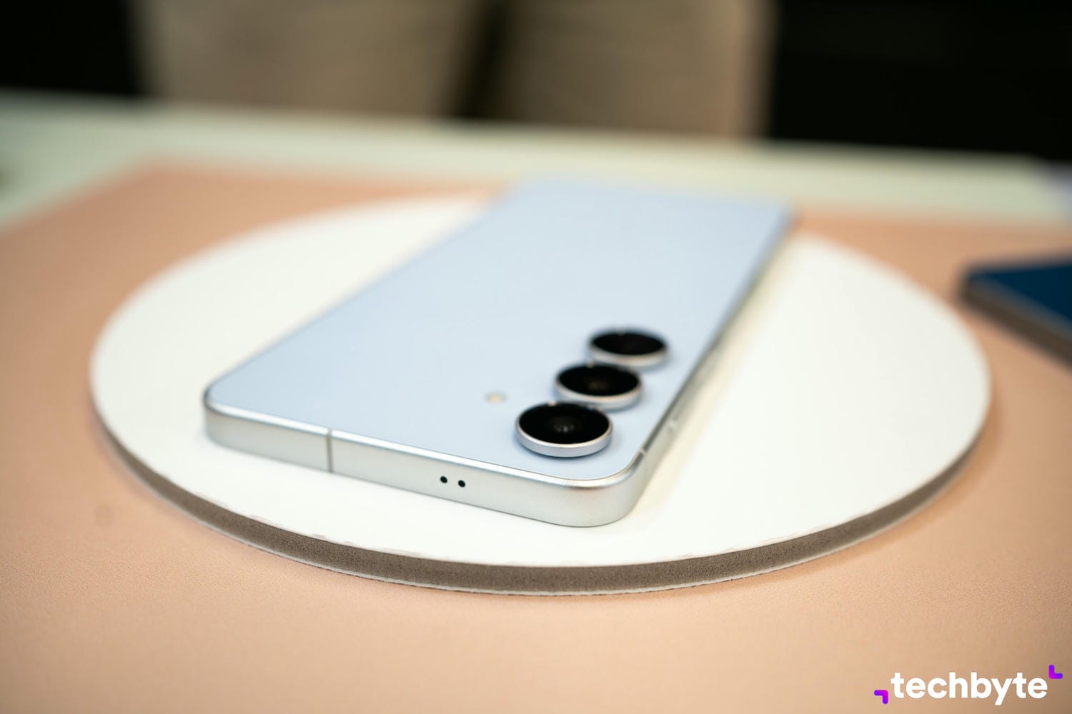 Samsung Galaxy S25 FE