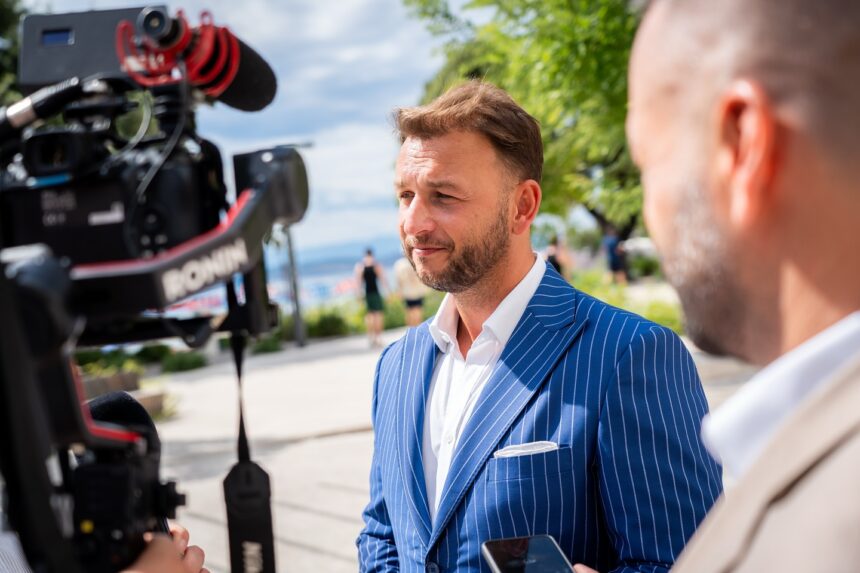 Matúš Šutaj Eštok