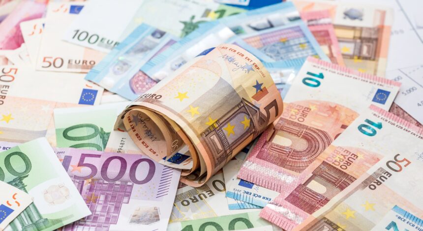 Peniaze, nájom, dôchodok, zákon, zamestnanosť, sociálne odvody, daň