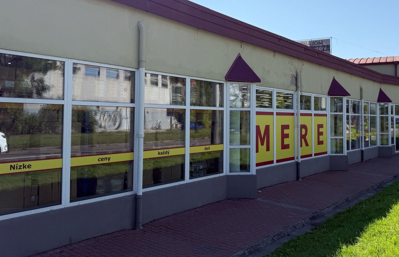 Mere