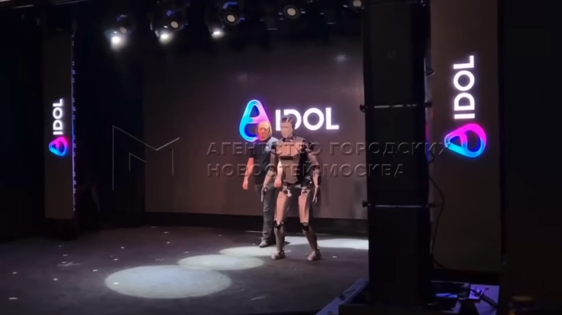 AIDOL, ruský humanoidný robot