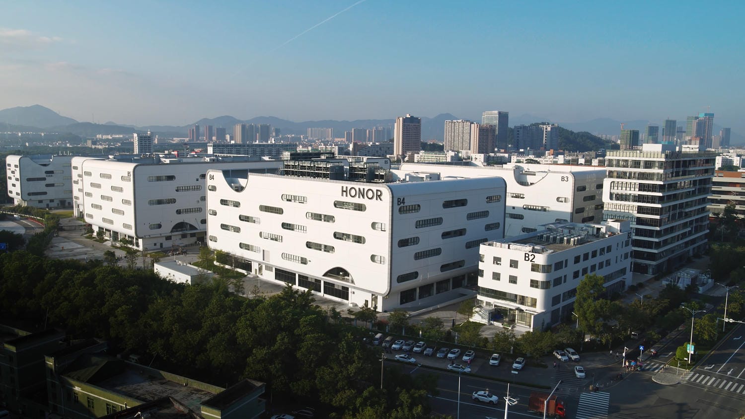 Výroba smartfónov, Honor