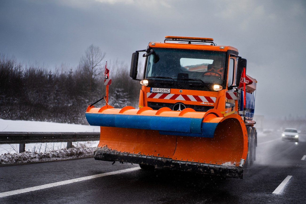 sypače, zákaz predbiehania