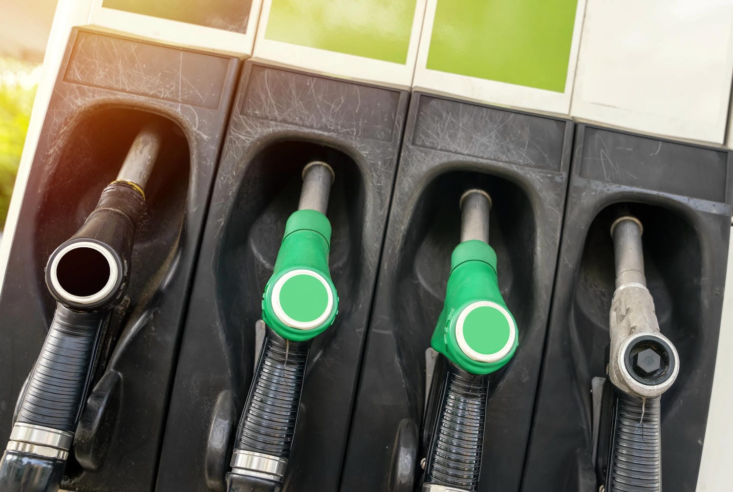 benzín, diesel, tankovanie, domáca výroba paliva