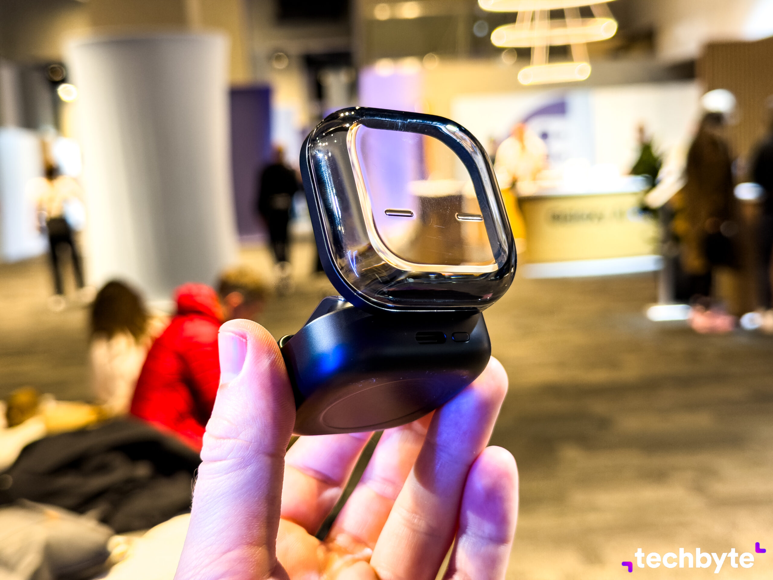 Samsung Galaxy Buds4, Buds4 Pro