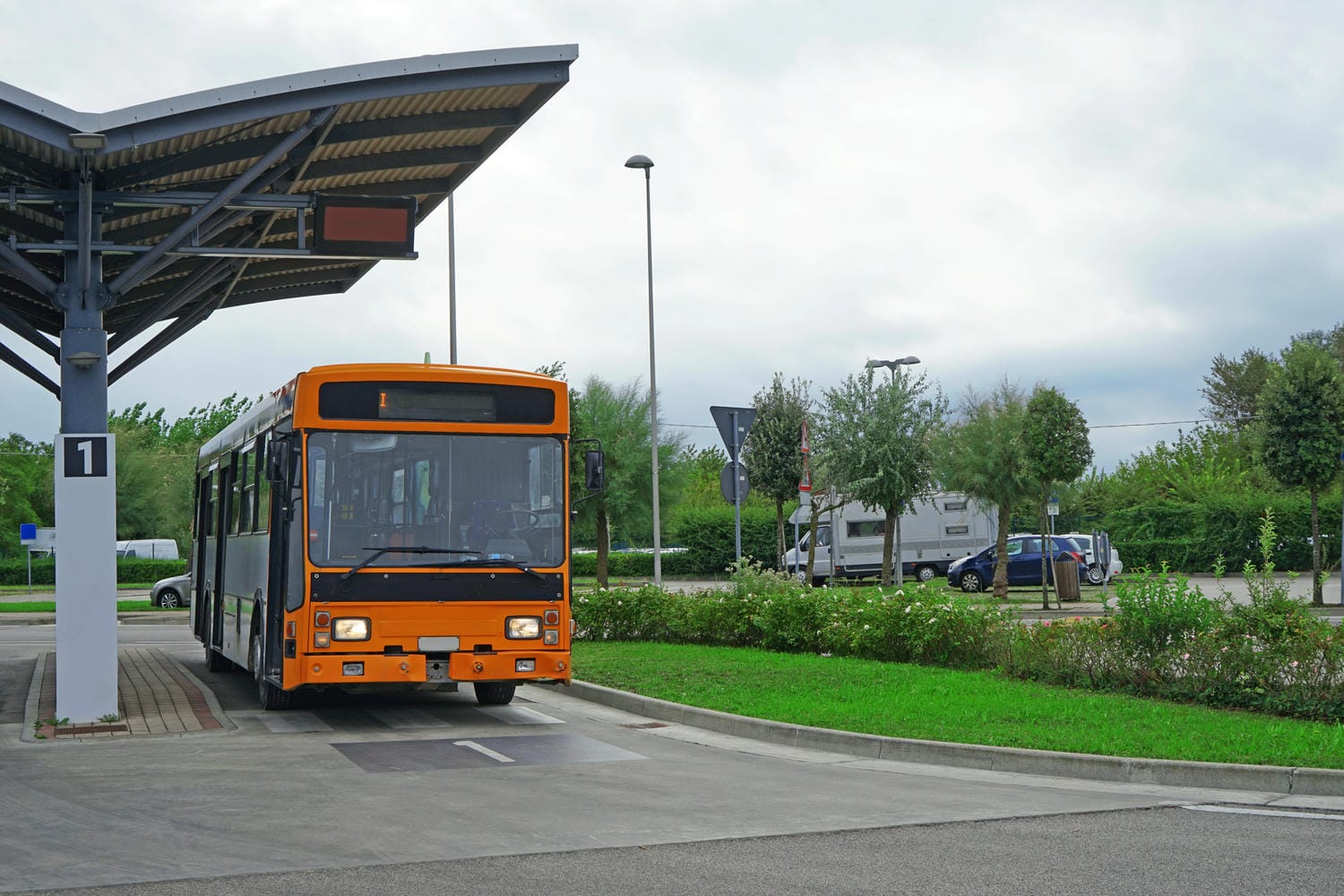autobus, autobusová stanica, autobusové stanice
