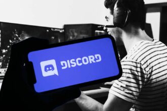 Discord, League of Legends, Riot
