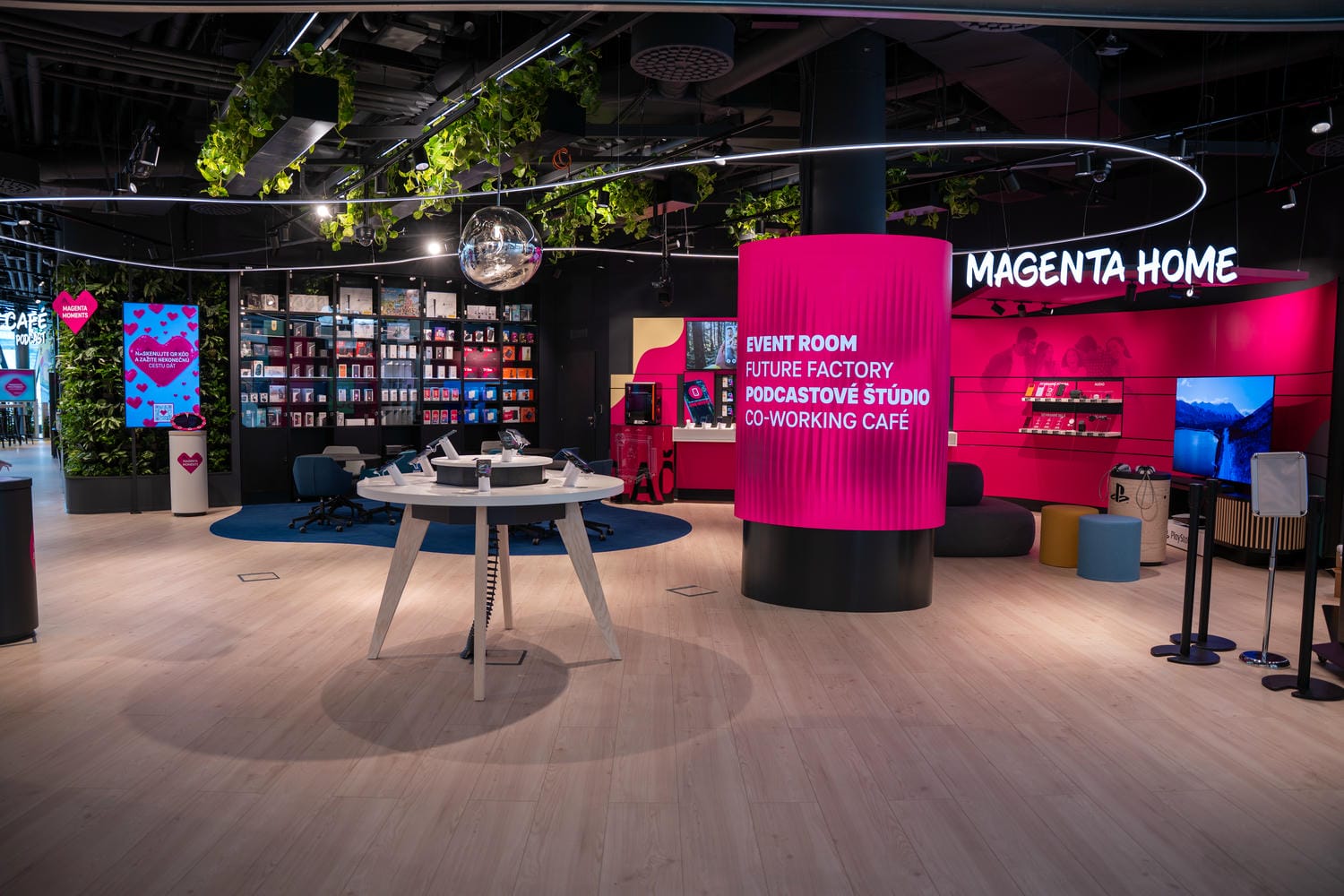 Telekom Magenta Experience Center