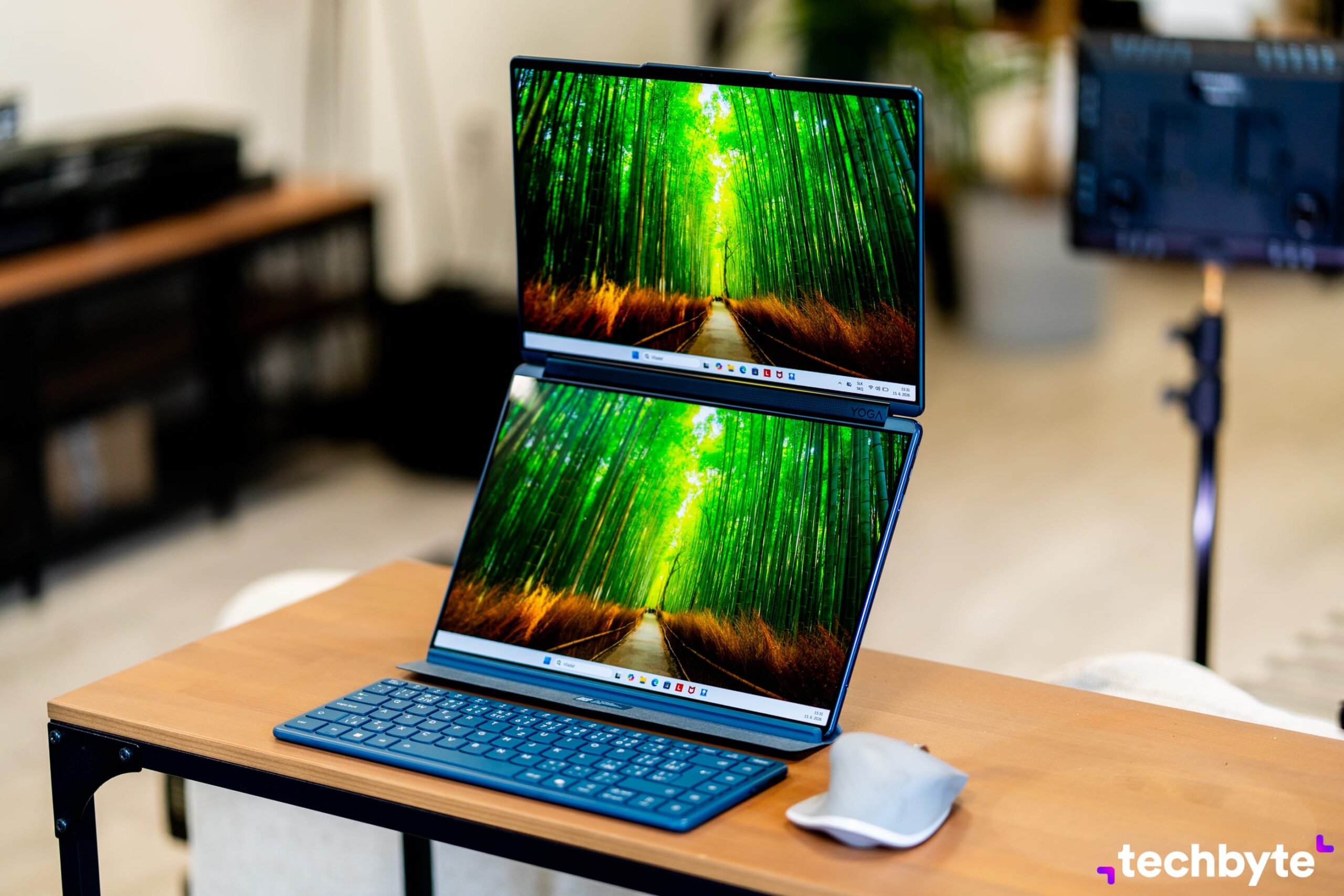 Lenovo Yoga Book 9i