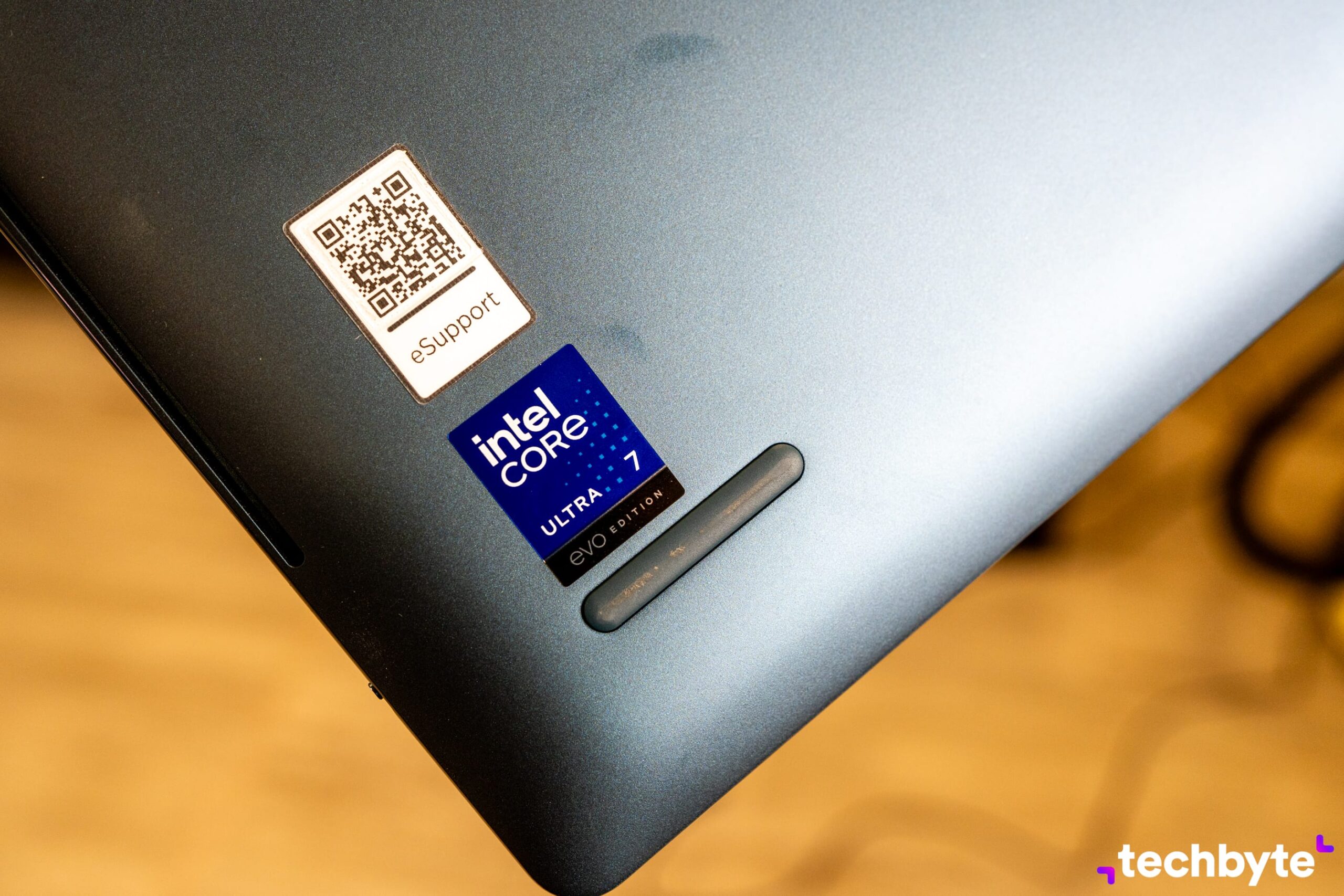 Lenovo Yoga Book 9i