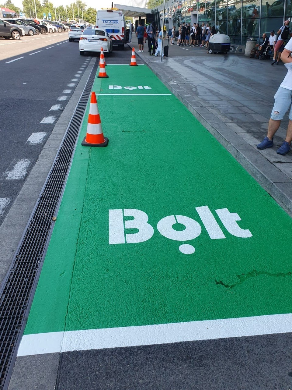 Bolt Letisko M. R. Štefánika Bratislava
