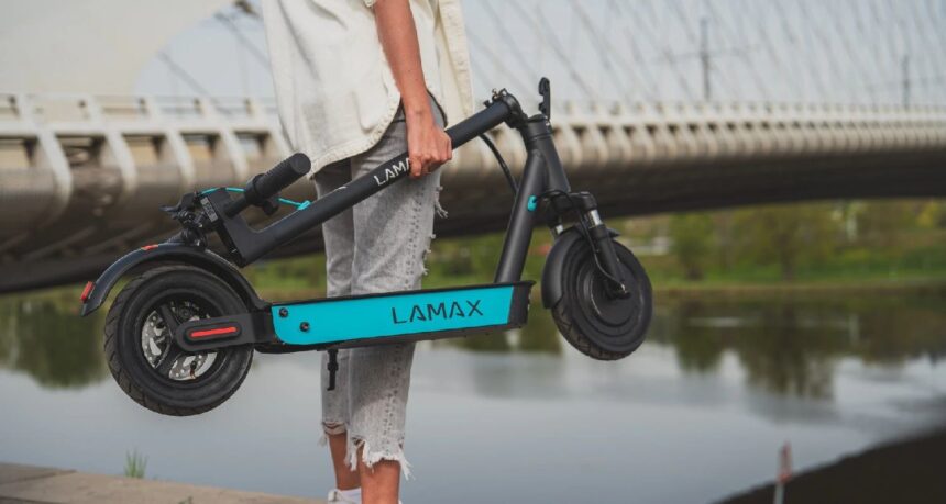 LAMAX eCruiser SC30