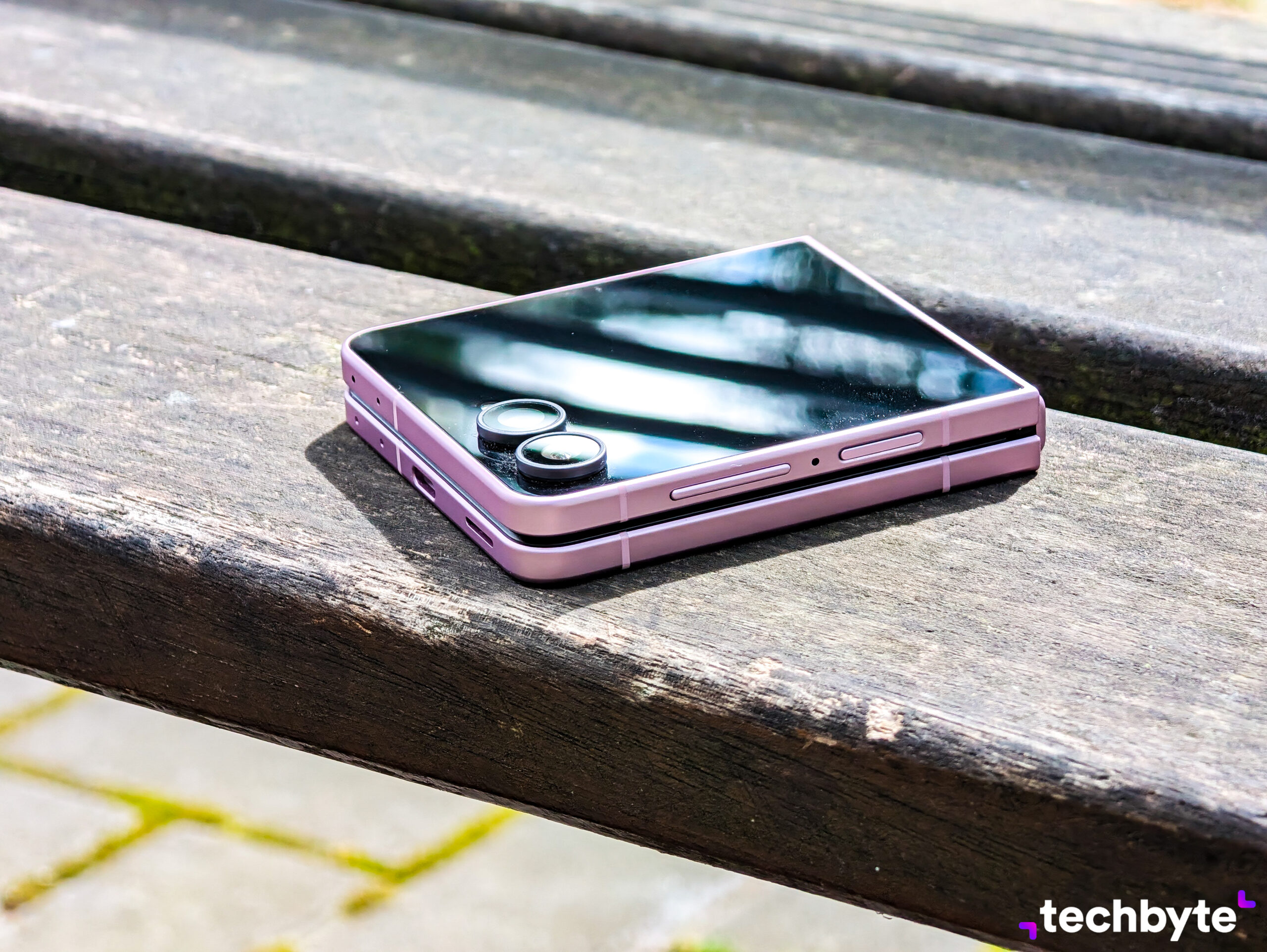 Samsung Galaxy Z Flip8