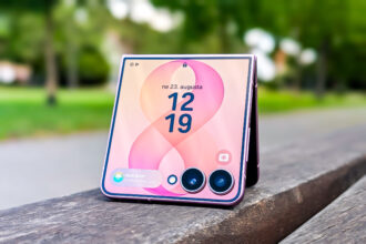 Samsung Galaxy Z Flip8
