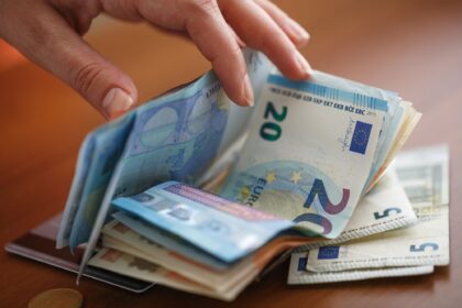 Peniaze, bankovky, euro