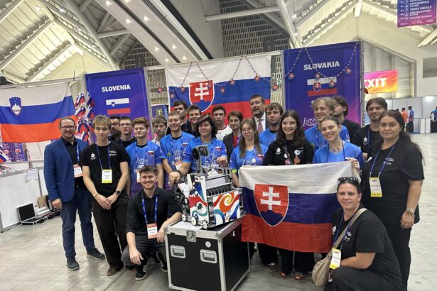 FIRST Global Challenge, slovenský tím